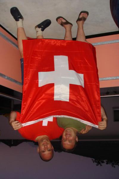 wcc-hopp hopp swiss go home 0610 01