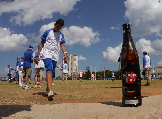 cuba 2012 baseball match hw 0412 04