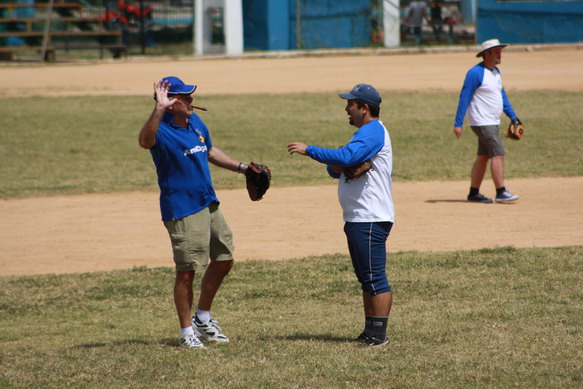 cuba 2012 baseball match rb 0412 04